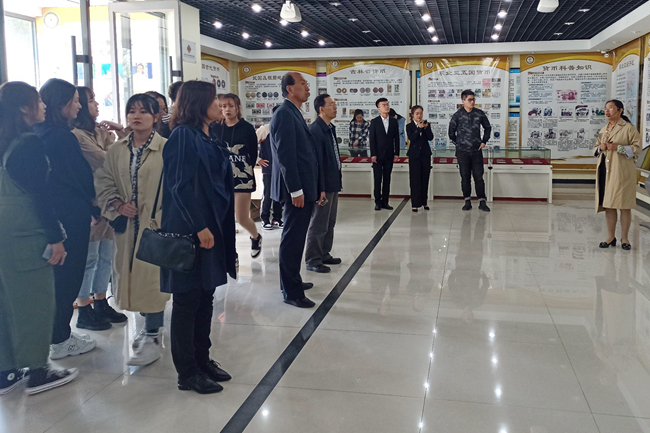 微信图片_20190919150201_副本.jpg