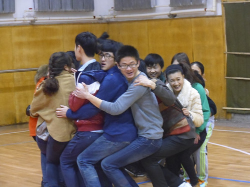 强化集体观念，增强团体力量