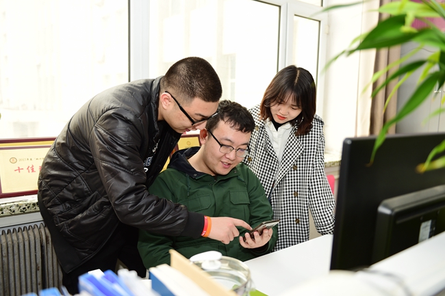 王楠_副本.jpg