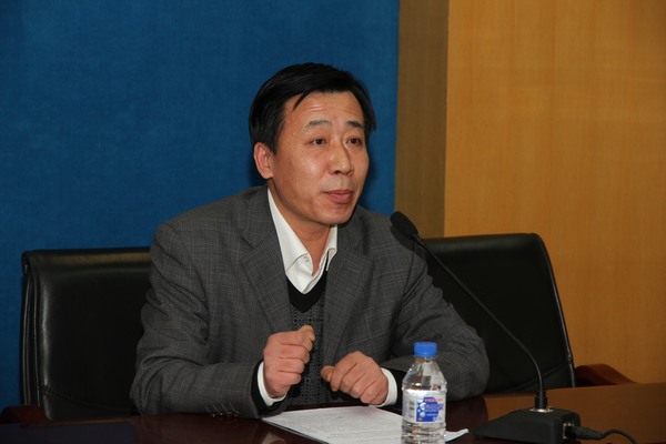 新校区二次会议3.jpg