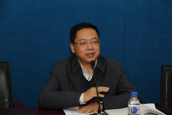 新校区二次会议4.jpg